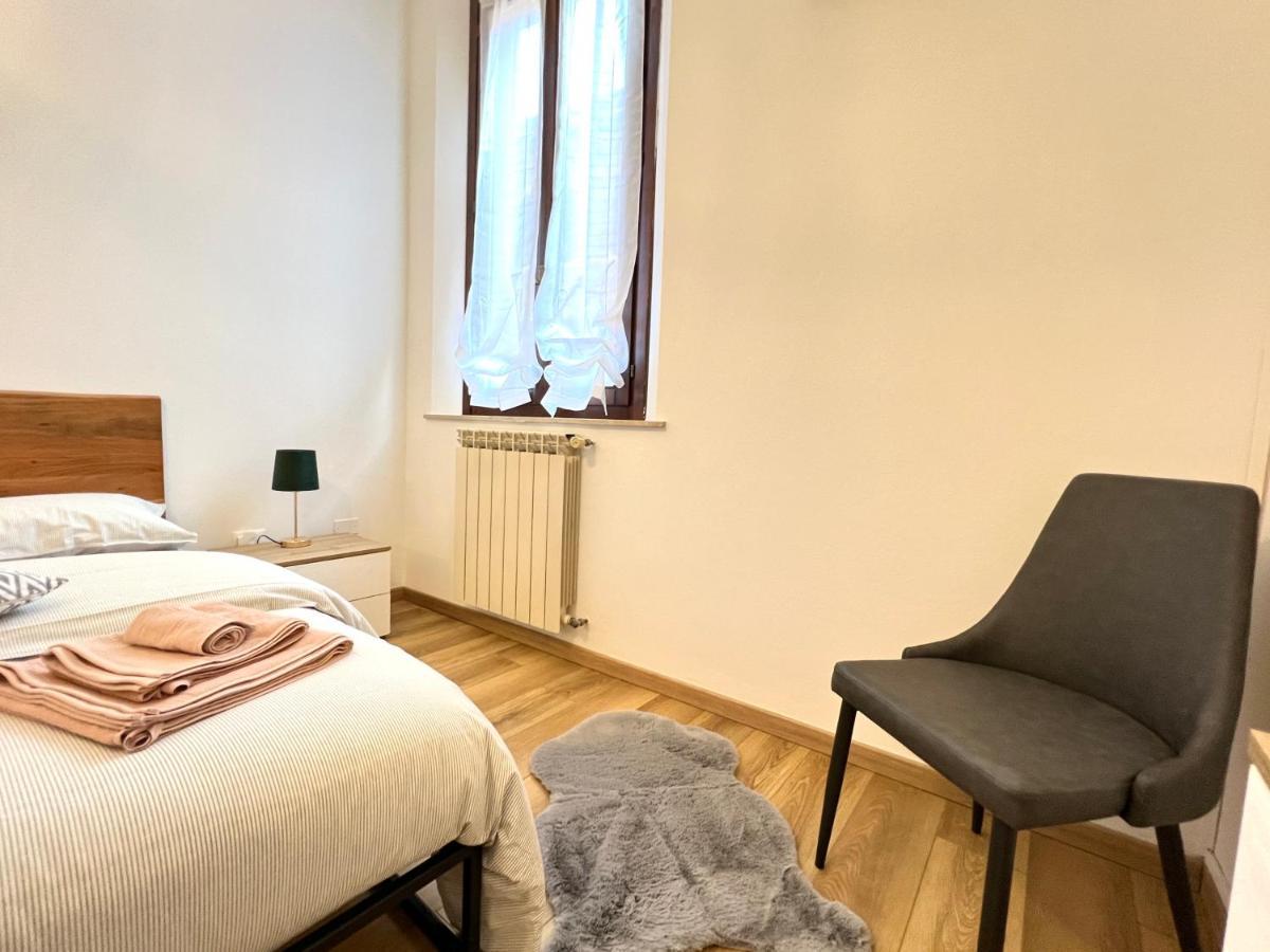 Mazzini101Apartment Ferrara Bagian luar foto