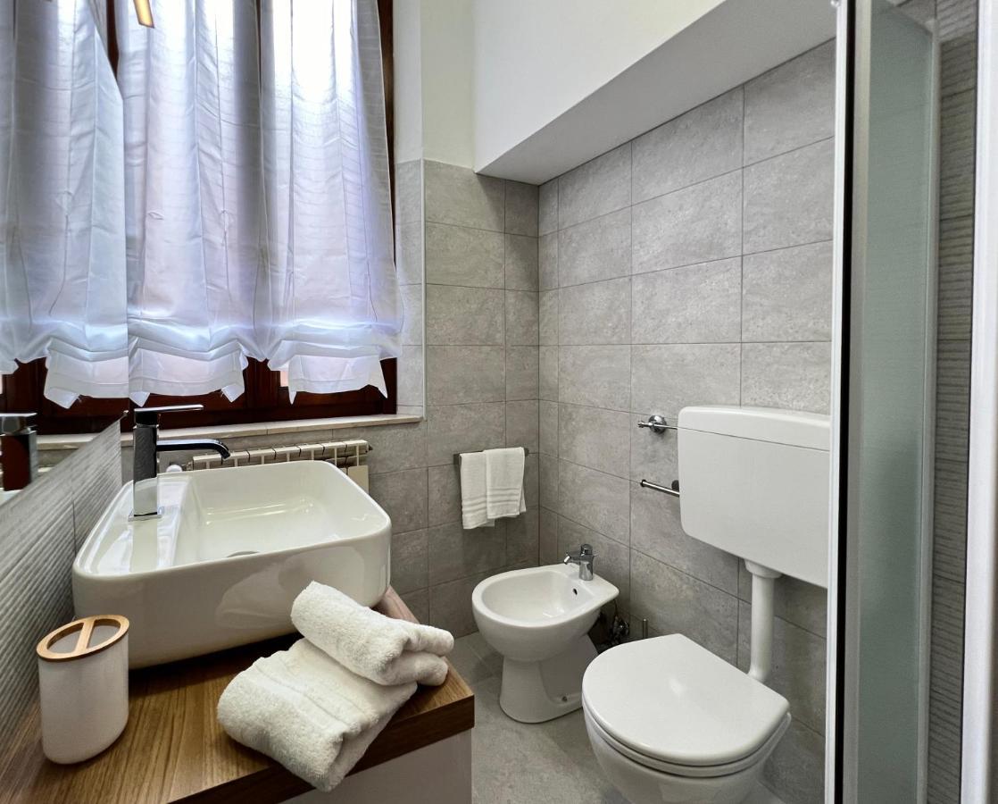 Mazzini101Apartment Ferrara Bagian luar foto