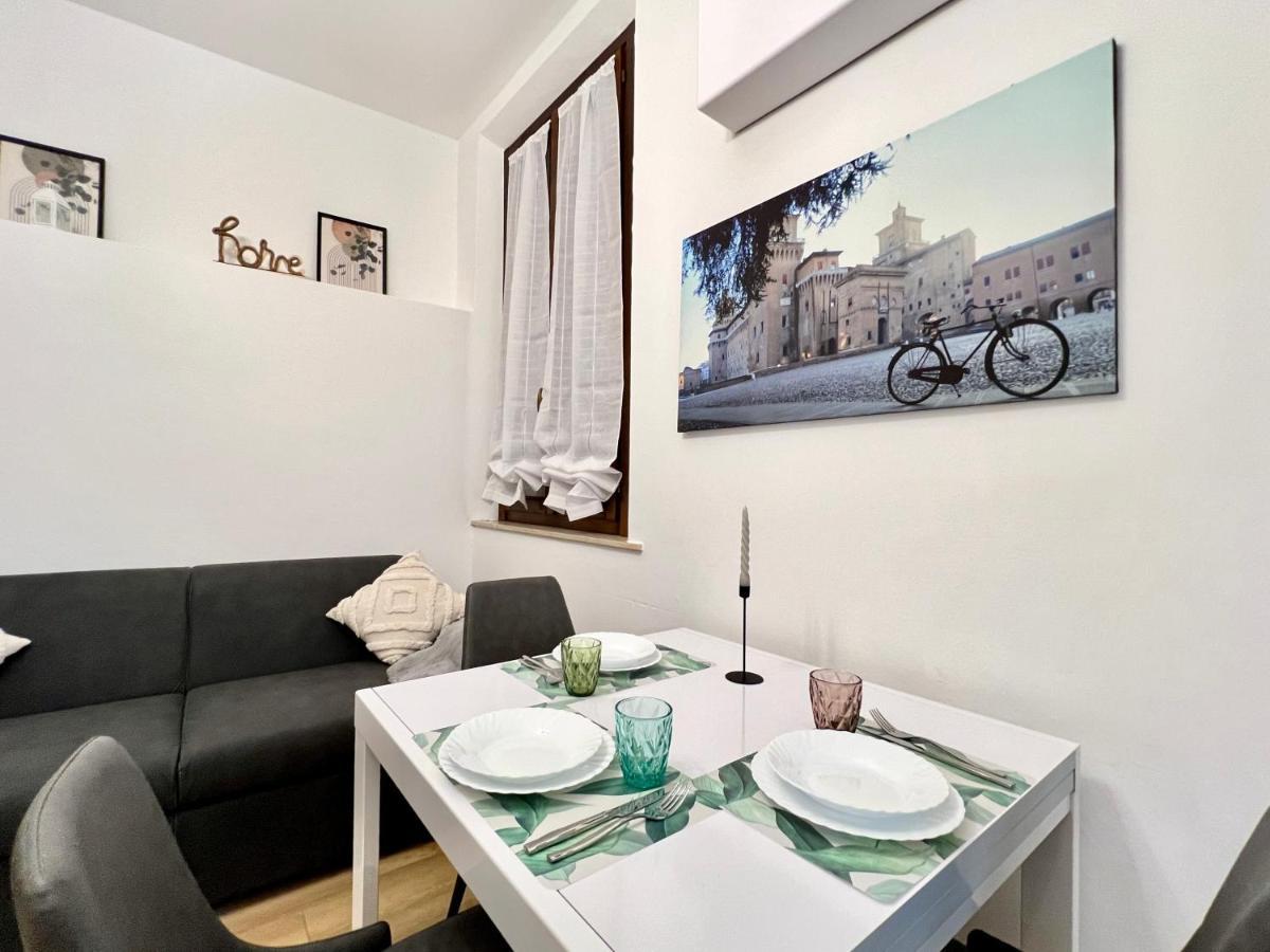 Mazzini101Apartment Ferrara Bagian luar foto