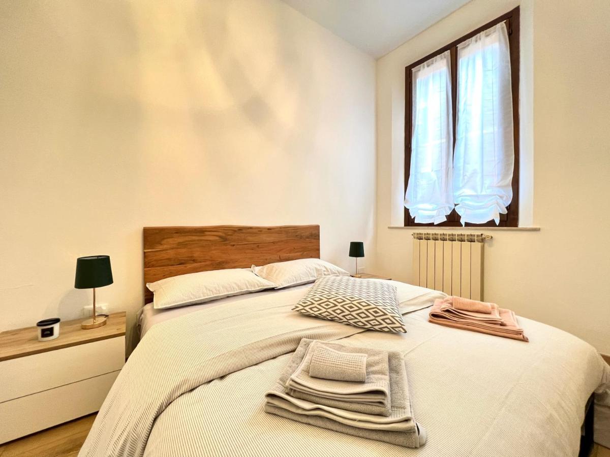Mazzini101Apartment Ferrara Bagian luar foto