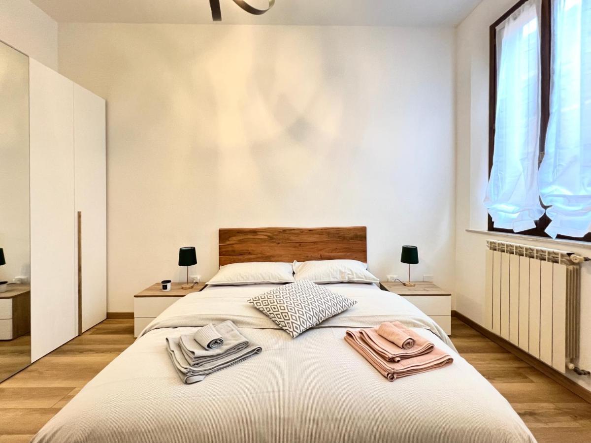 Mazzini101Apartment Ferrara Bagian luar foto